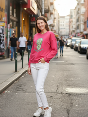 Smiling Face Regular Sweatshirt – Cozy Streetwear Vibes